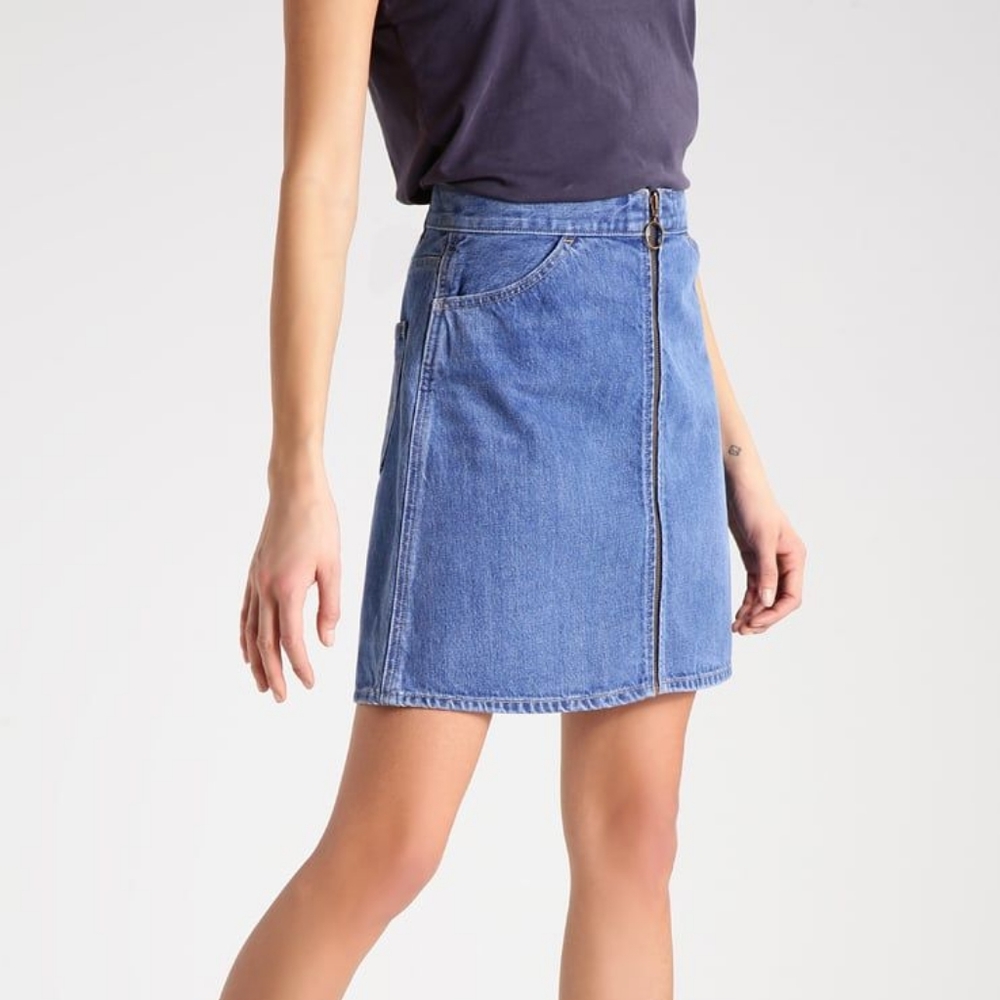 26 Levi's Orange Tab A-Line Zip Front Mini Skirt
